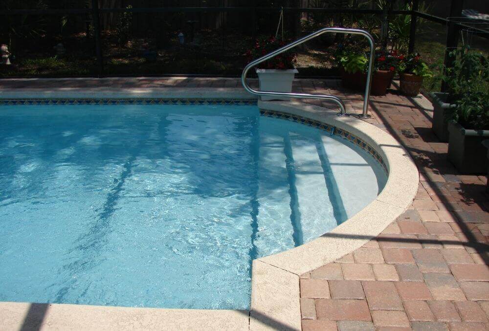 Fiberglass pool with just right water level