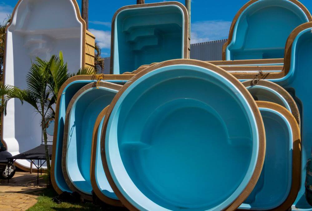 Fiberglass pool shells in blue and white color