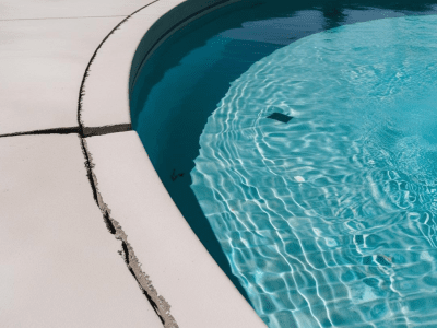 cracks on the concrete swimming pools cracks on the concrete swimming pools